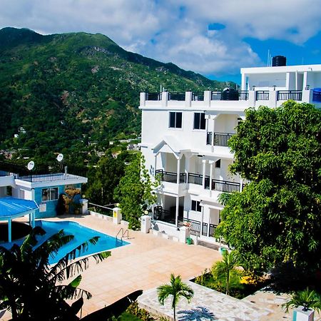 J&G Villa Hotel Cap-Haïtien Zewnętrze zdjęcie