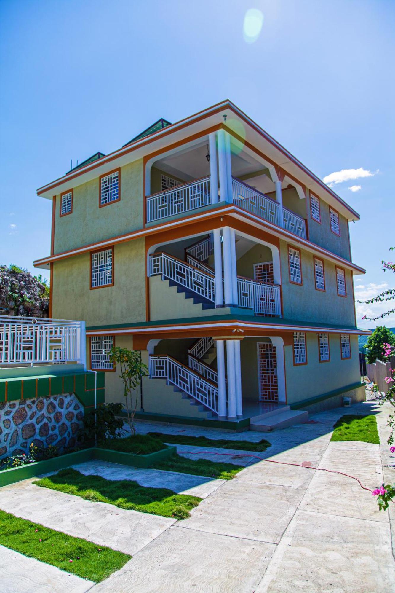 J&G Villa Hotel Cap-Haïtien Zewnętrze zdjęcie