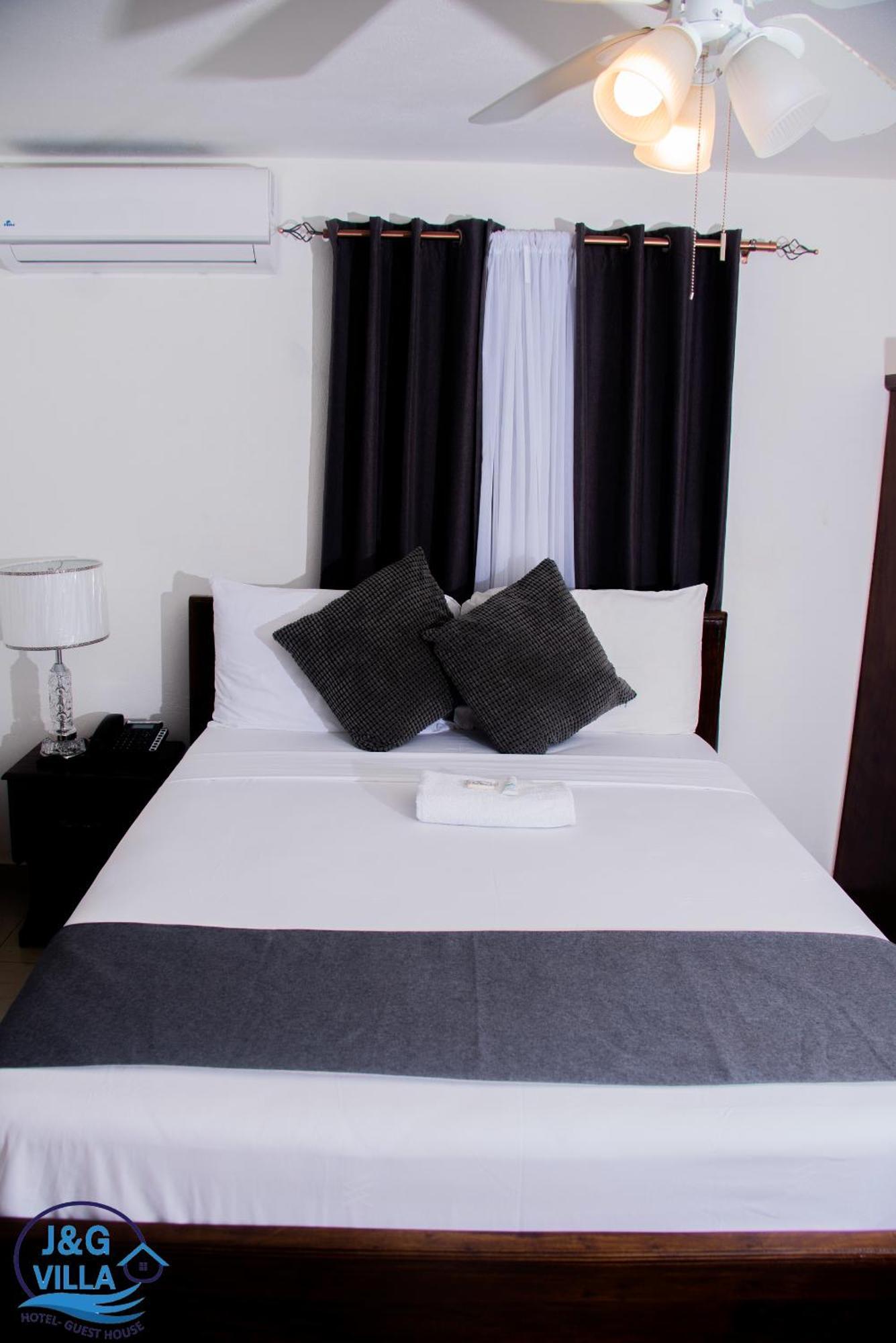 J&G Villa Hotel Cap-Haïtien Zewnętrze zdjęcie